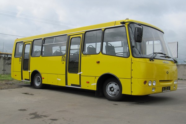 На Львівщині шахрай продав підприємству чужі автобуси