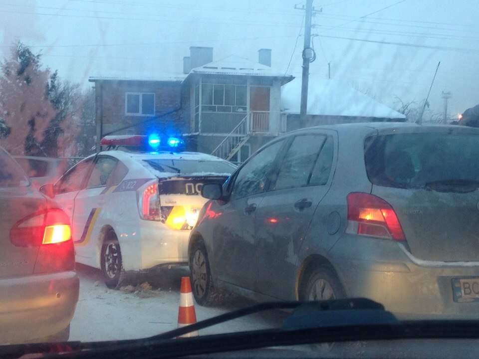Львівські поліцейські потрапили в ДТП (фото)