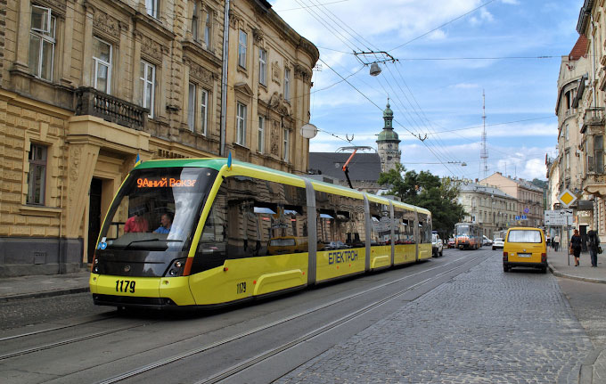 Зміни у русі транспорту Львова можна побачити на окремому сайті