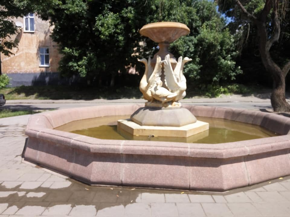 фонтан, улица Богдана Хмельницкого