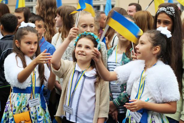 Лицарські бої, гопак та святкове дійство - як відзначатимуть День Незалежності на Львівщині (програма)