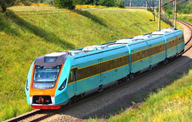 Львівська залізниця планує запустити поїзд до Румунії
