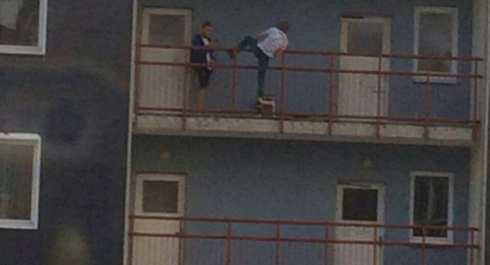 На Львівщині чоловік через забуті ключи впав з балкону