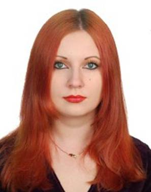 Львівська поліція розшукує дівчину за підозрою у нападі (фото)