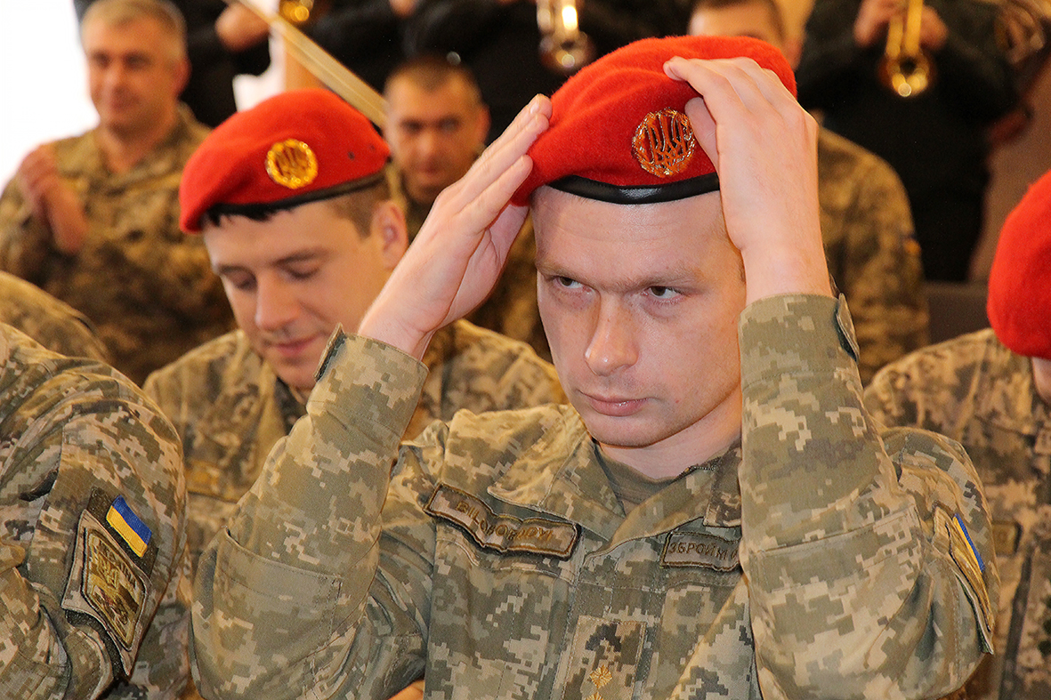 Во Львове состоялся первый выпуск военных полицейских