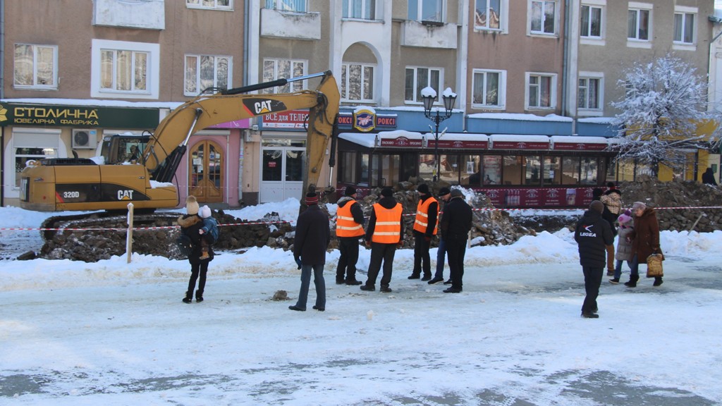В Дрогобыче возобновили реконструкцию центральной площади города
