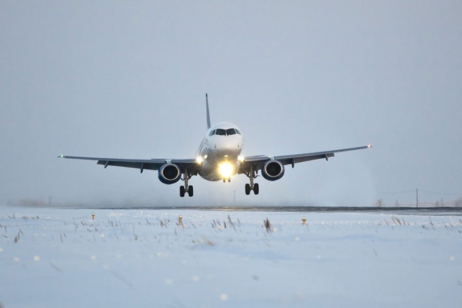 Во Львов летит самолет с ранеными бойцами АТО