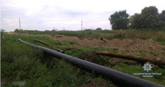 На Дрогобиччині на водогоні вкрали майже 4 кілометри труб