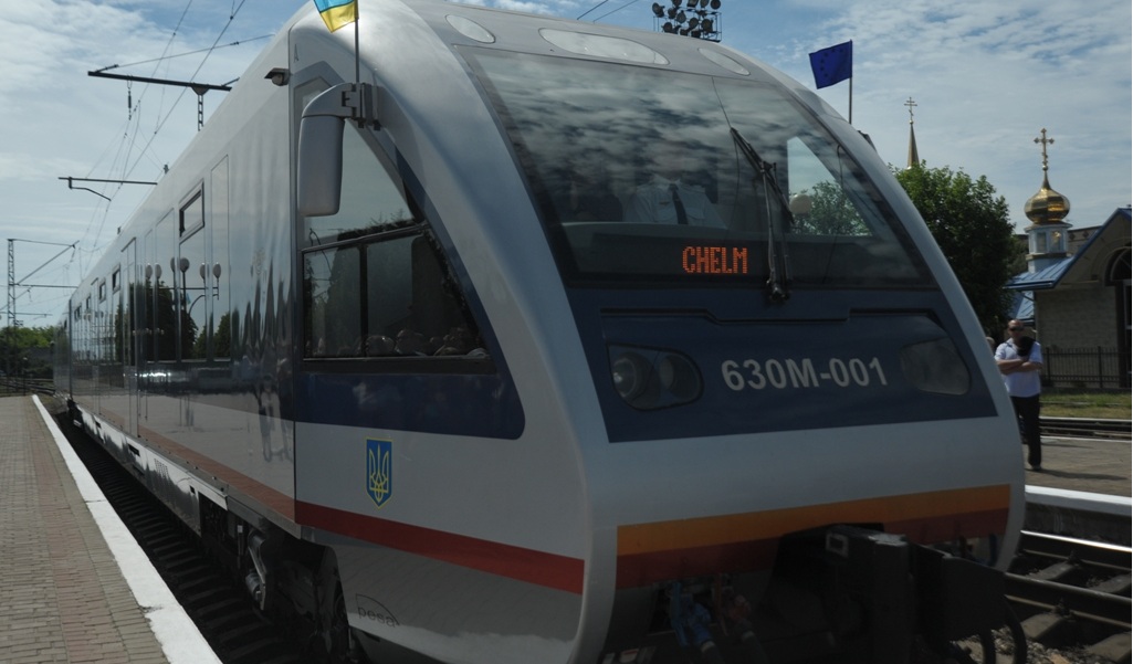 Львівська залізниця тимчасово змінює розклад руху деяких поїздів