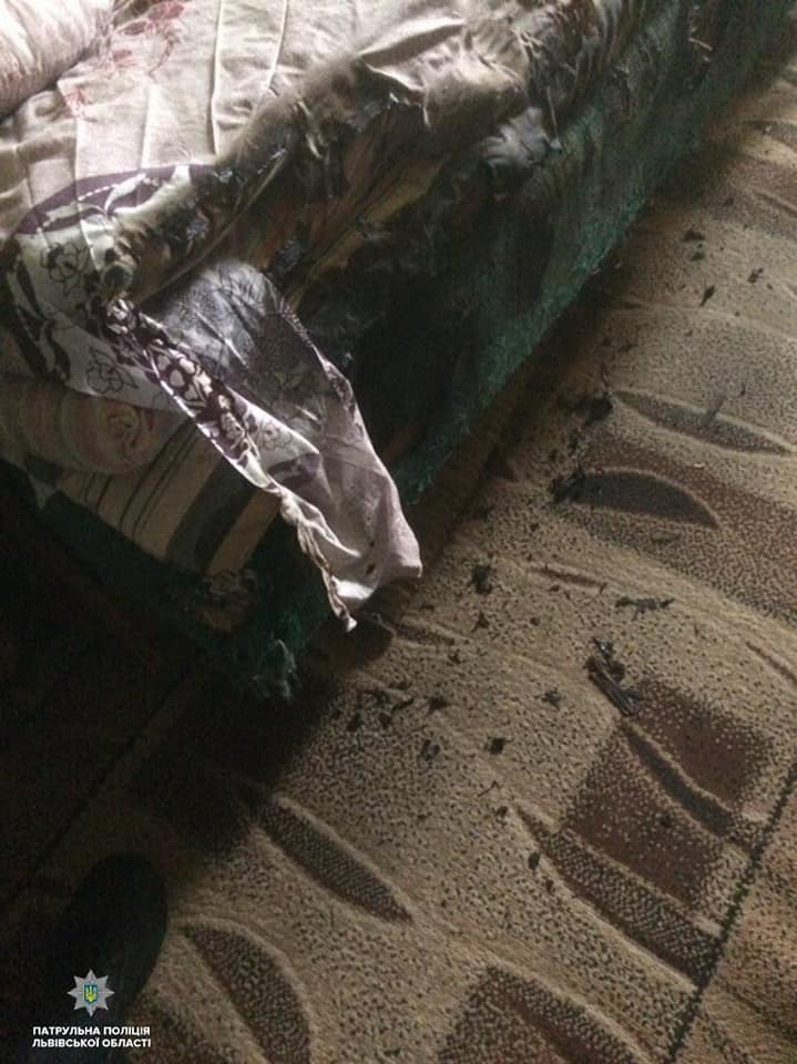 Во Львове патрульные потушили пожар в квартире