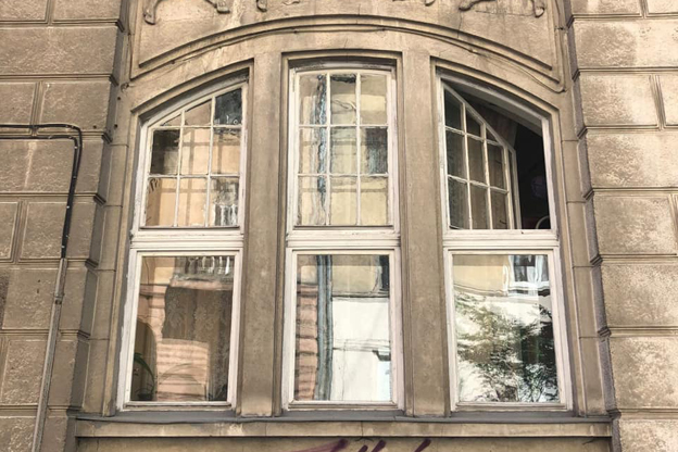 У Львові обговорять програму оновлення історичних вікон міста