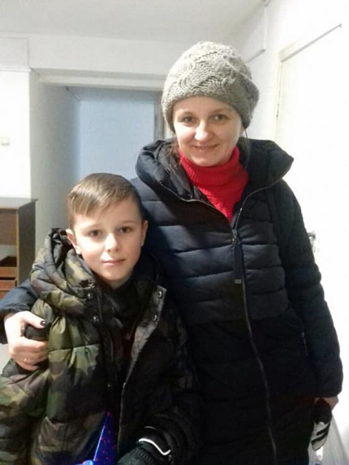 Школярик на Львівщині віддав заколядовані гроші хворим дітям