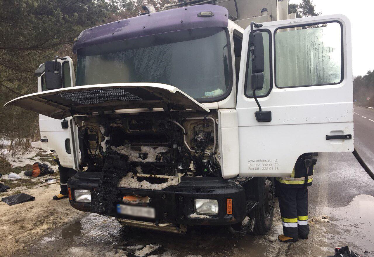 В Яворовском районе горел грузовик