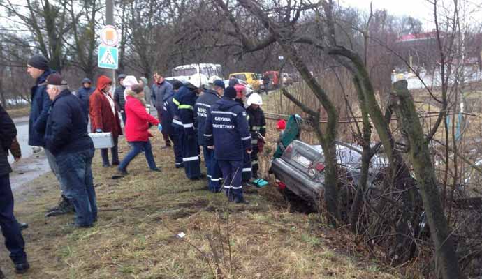 У Червонограді внаслідок ДТП побилися водії