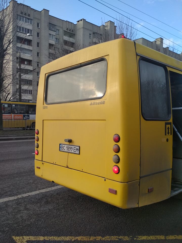 Автоперевізник у Львові проінструктує водія, який обізвав пасажирок "інвалідами"