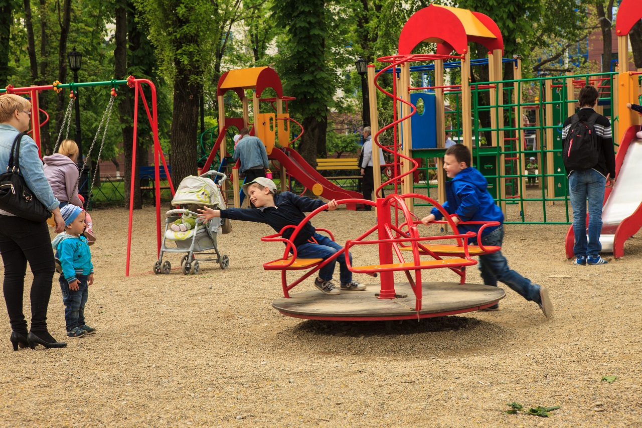 У Львові виділили 7 ділянок під дитячі та спортивні майданчики