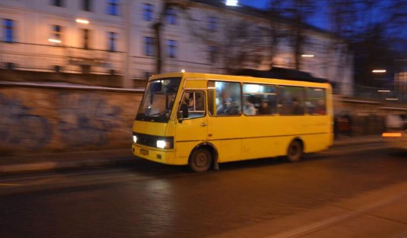 Інші типи автобусів та приватний перевізник: у Львові безготівкову оплату впроваджують на ще двох маршрутах - № 62 та № 5А