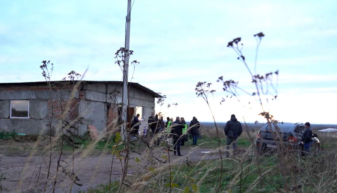 На Львівщині правоохоронці повідомили фермеру про підозру в експлуатації людей