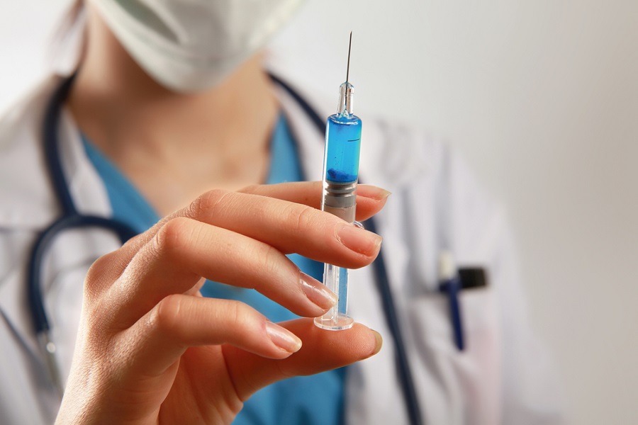 Львів'яни масово вакцинують дітей