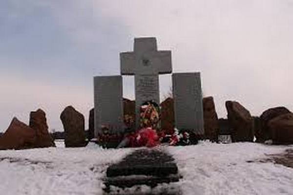 Поляки та українці спільно вшанують загиблих у Гуті Пеняцькій