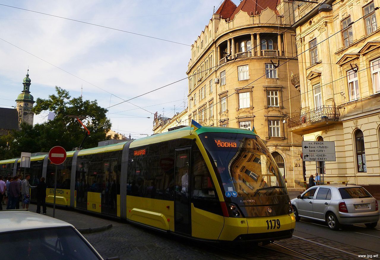 Пасажирів львівських трамваїв перевірятимуть “Патріоти”
