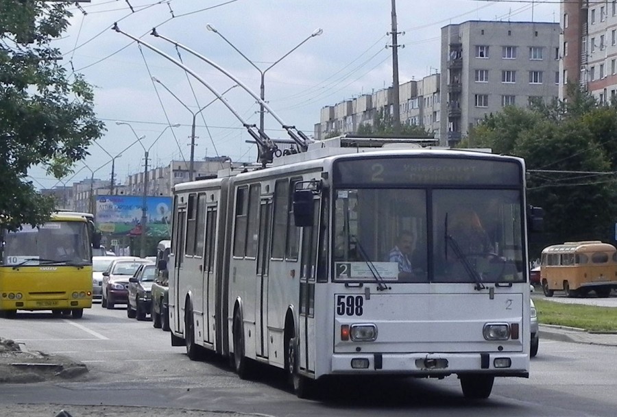 Во Львове за три года обновят 70% общественного транспорта