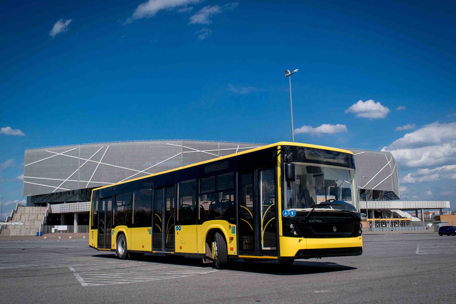 На вулиці Львова виїхали 20 нових автобусів (маршрути)