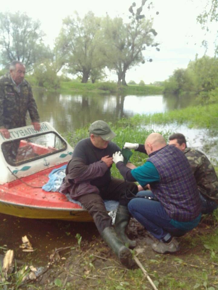 В Червонограде спасли рыбака (фото)