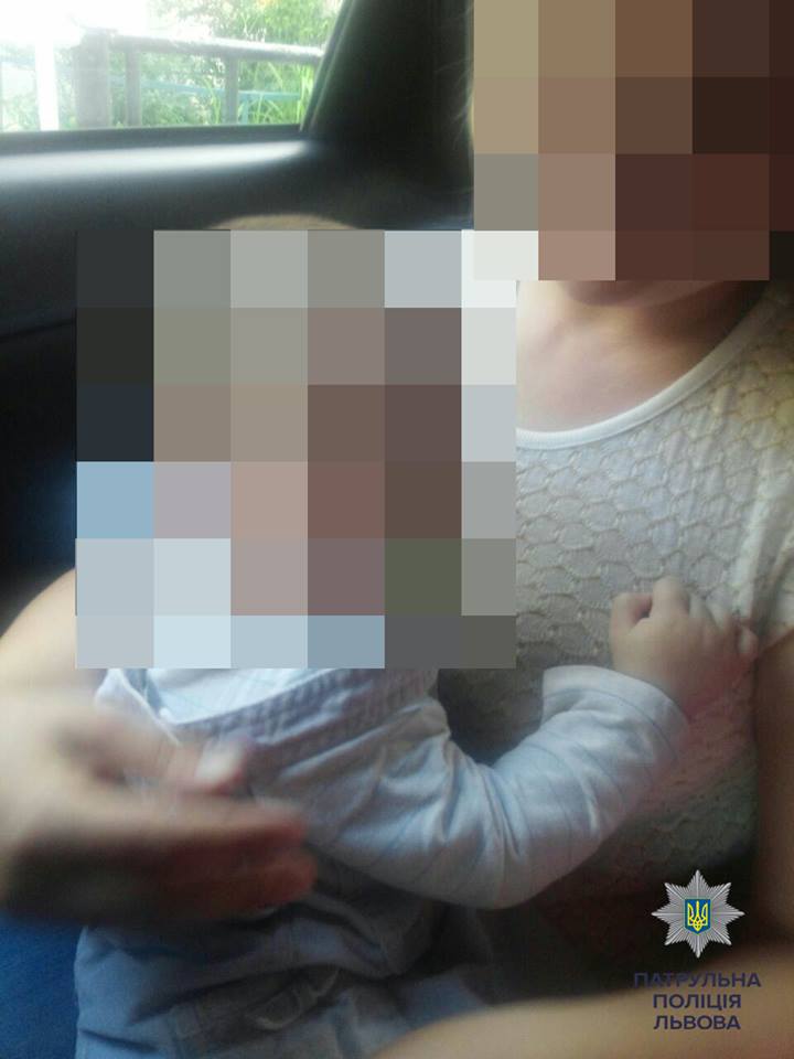 Патрульні забрали у львів'янки дитину до притулку