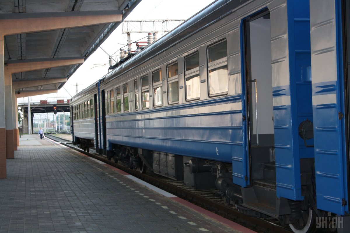 На Львовской железной дороге установили саркофаги