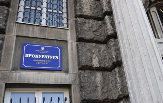 Посадовці Львівської міської ради підозрюються у зловживанні владою