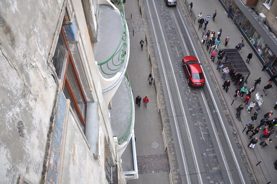 Во Львове реставрировали уникальные балконы (фото)