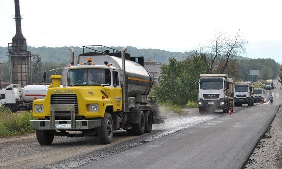 Дорогу на Дрогобыч отремонтируют до конца недели