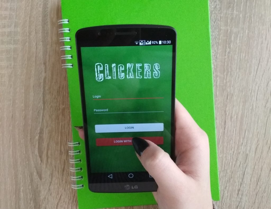 Львовские студенты разработали приложение, которое читает мысли