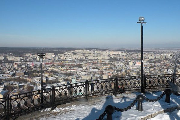 В парке Высокий замок обустроят смотровую площадку