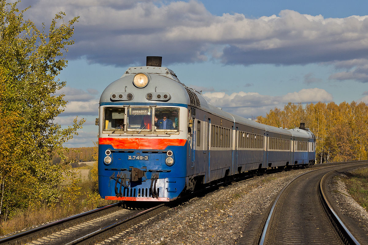 Зі Львова призначено кілька додаткових потягів (перелік)