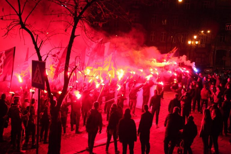 Сегодня во Львове состоится шествие в честь Романа Шухевича (маршрут)