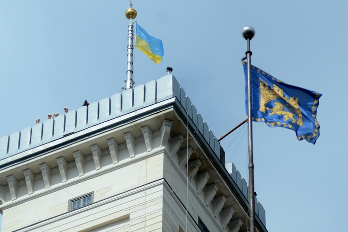 Сегодня во Львове чествуют сине-желтый флаг