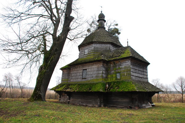 На Львівщині відреставрували старовинну церкву
