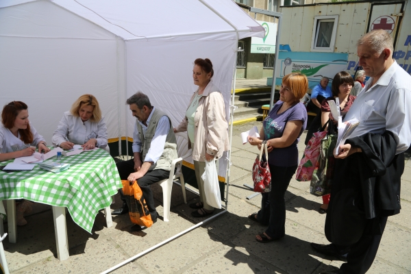 Во Львове начнут работать медицинские палатки (график работы)