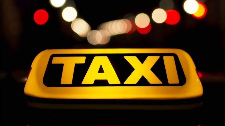 У Бориславі нелегальні таксисти оголосили війну офіційному перевізнику
