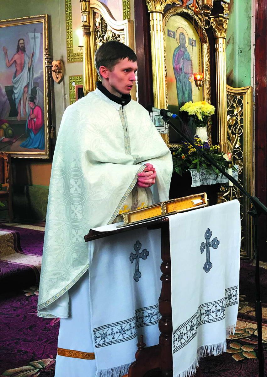 На Львівщині п’яні парафіяни побили священика
