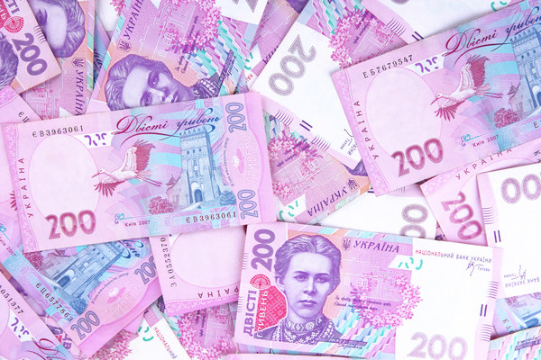 На Львівщині виявили підроблені 200-гривневі банкноти