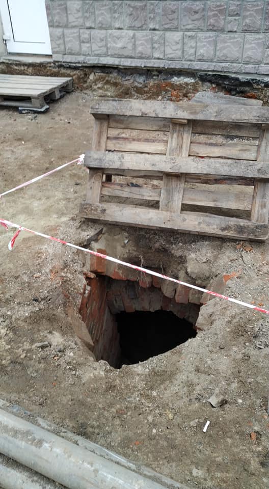 В Дрогобыче нашли вход в "подземелье"