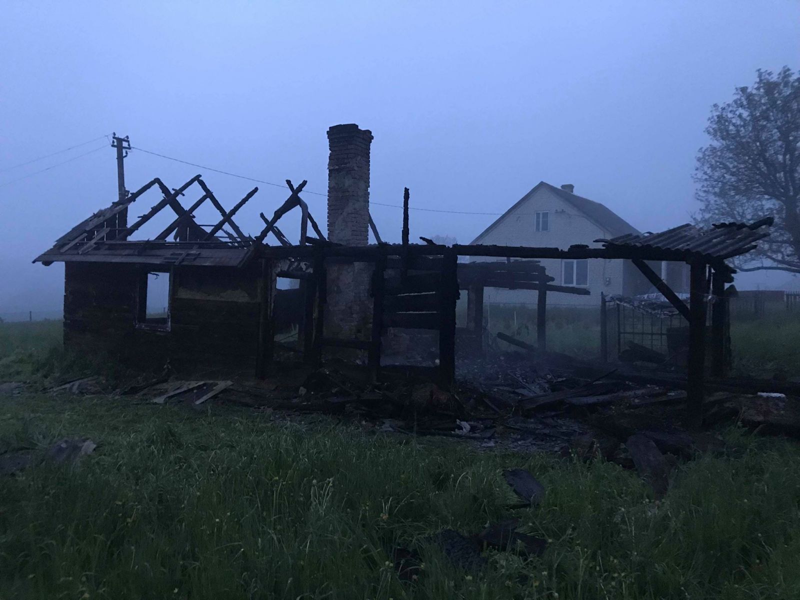 На Львівщині на пожежі виявили тіло чоловіка