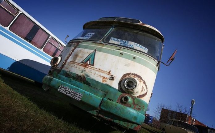 Ентузіасти відреставрують унікальний львівський автобус