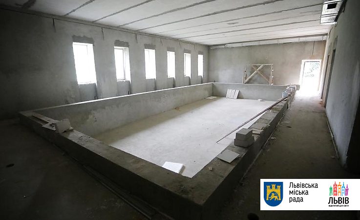 У Львові відремонтують три басейни