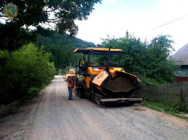 В Сколевском районе ремонтируют дорогу Тухля - Либохора