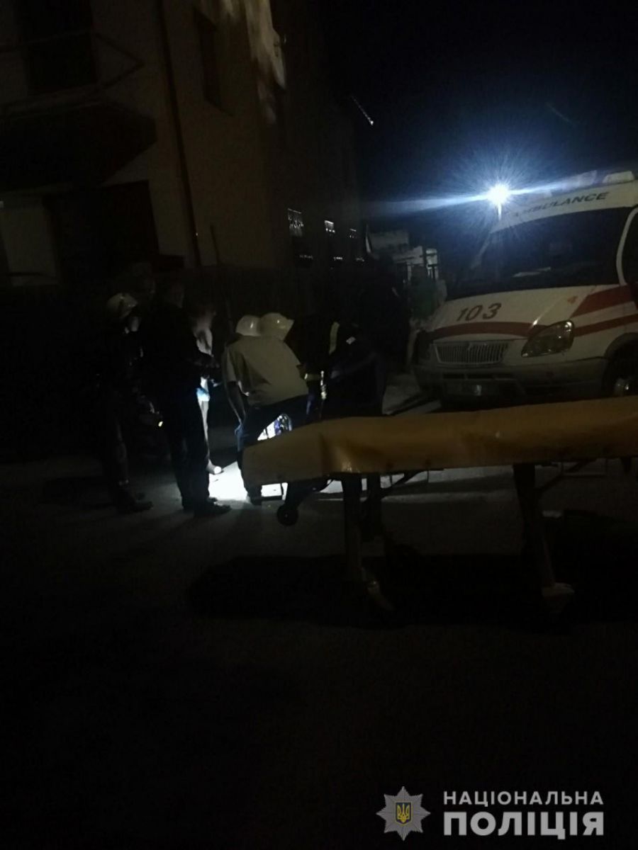 У Дрогобичі у житловому будинку стався вибух, є загиблі та поранені (відео)