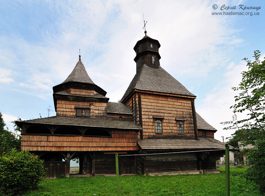 В Дрогобыче отреставрируют колокольню деревянной церкви ХVІІ века